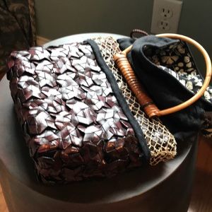 Small straw black bag. Really fun vacation bag.